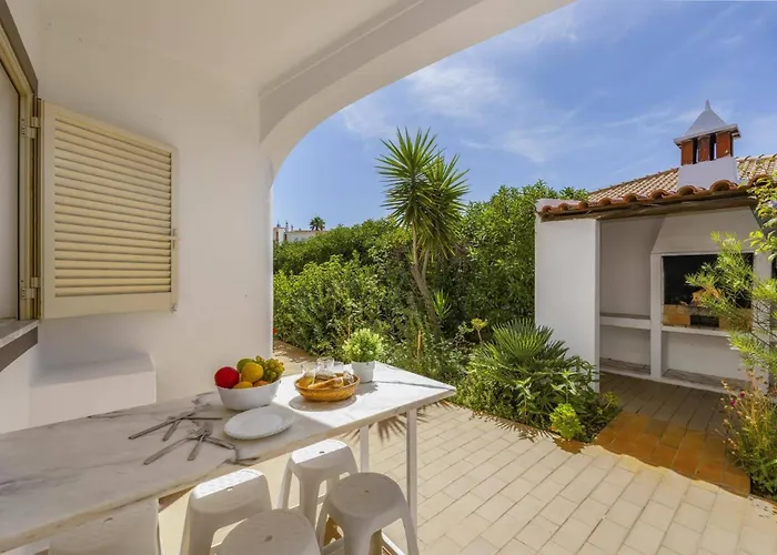 Villa Casa Lourenco By